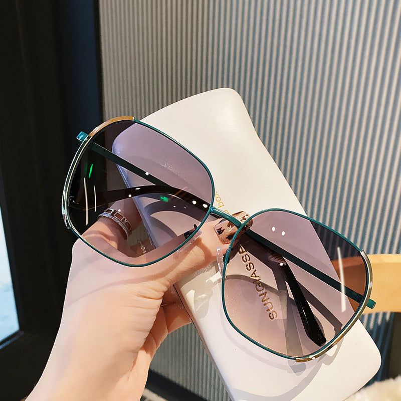 Anti-UV Sunglasses