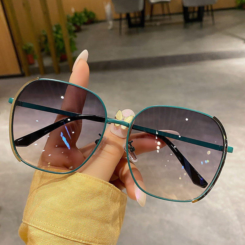 Anti-UV Sunglasses